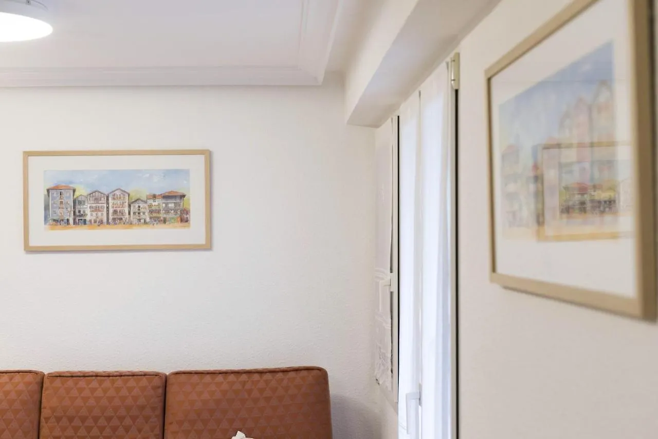 Elzonea By Smiling Rentals Hondarribia Spain